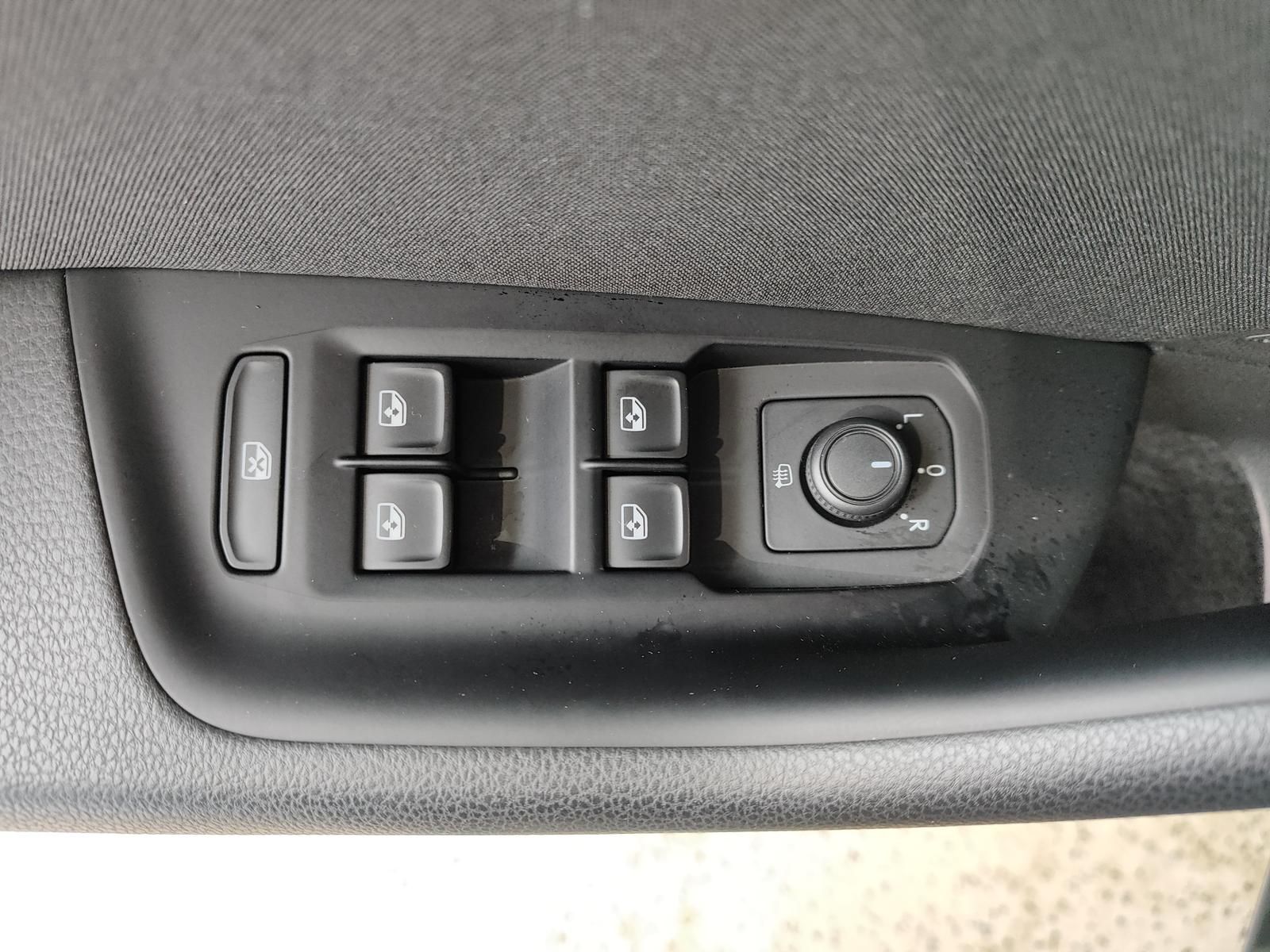 Volkswagen Passat Variant 1.5 TSI Conceptline LED|Navi|RFK foto 15