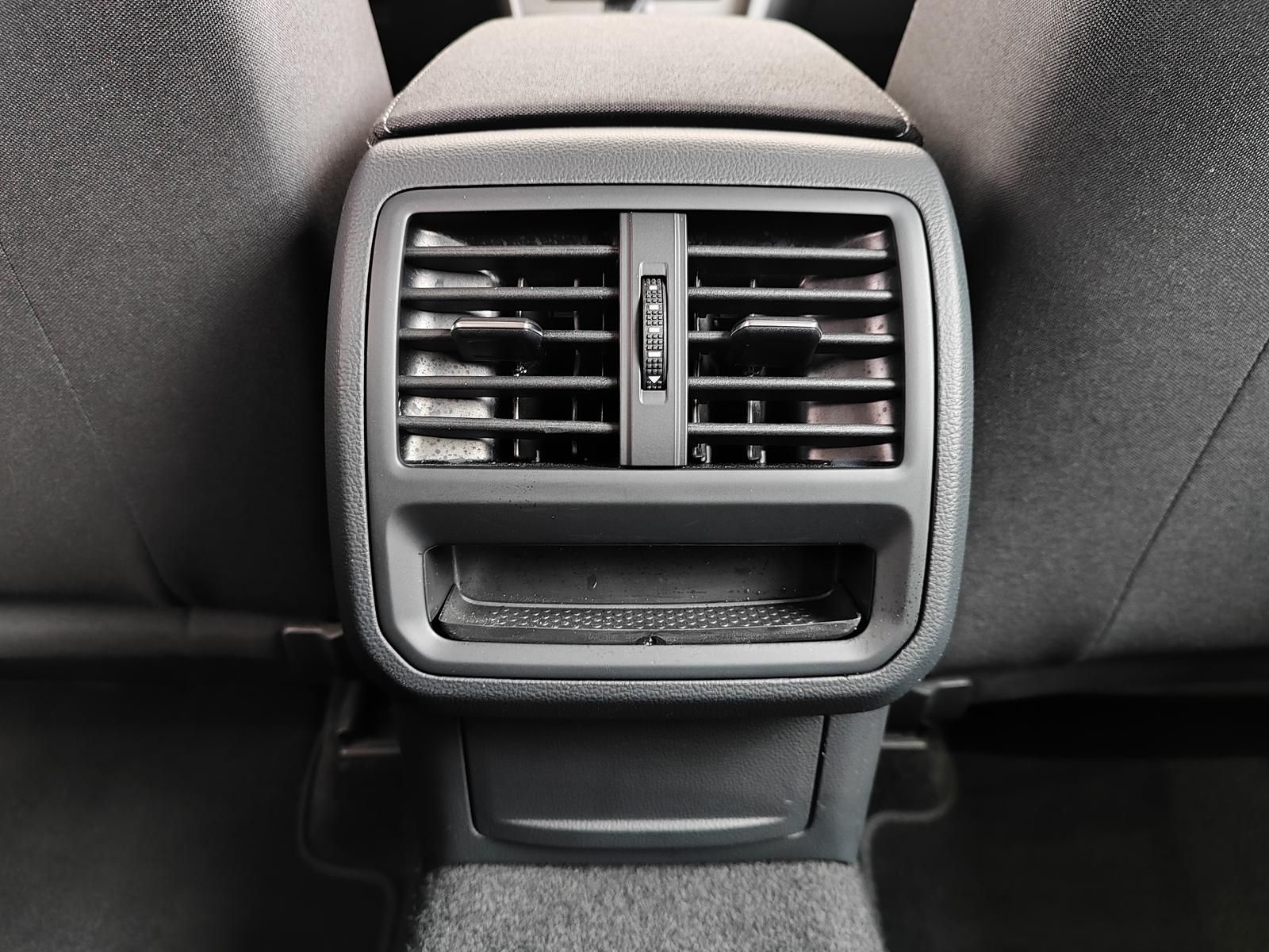 Volkswagen Passat Variant 1.5 TSI Conceptline LED|Navi|RFK foto 25