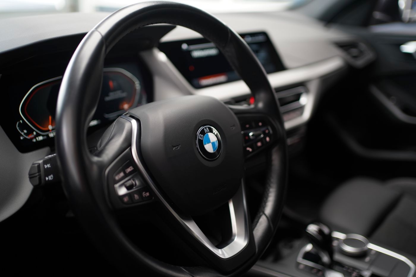 BMW 118iA Advantage +LiveCockpitProf+Multi-Sport-Len foto 2