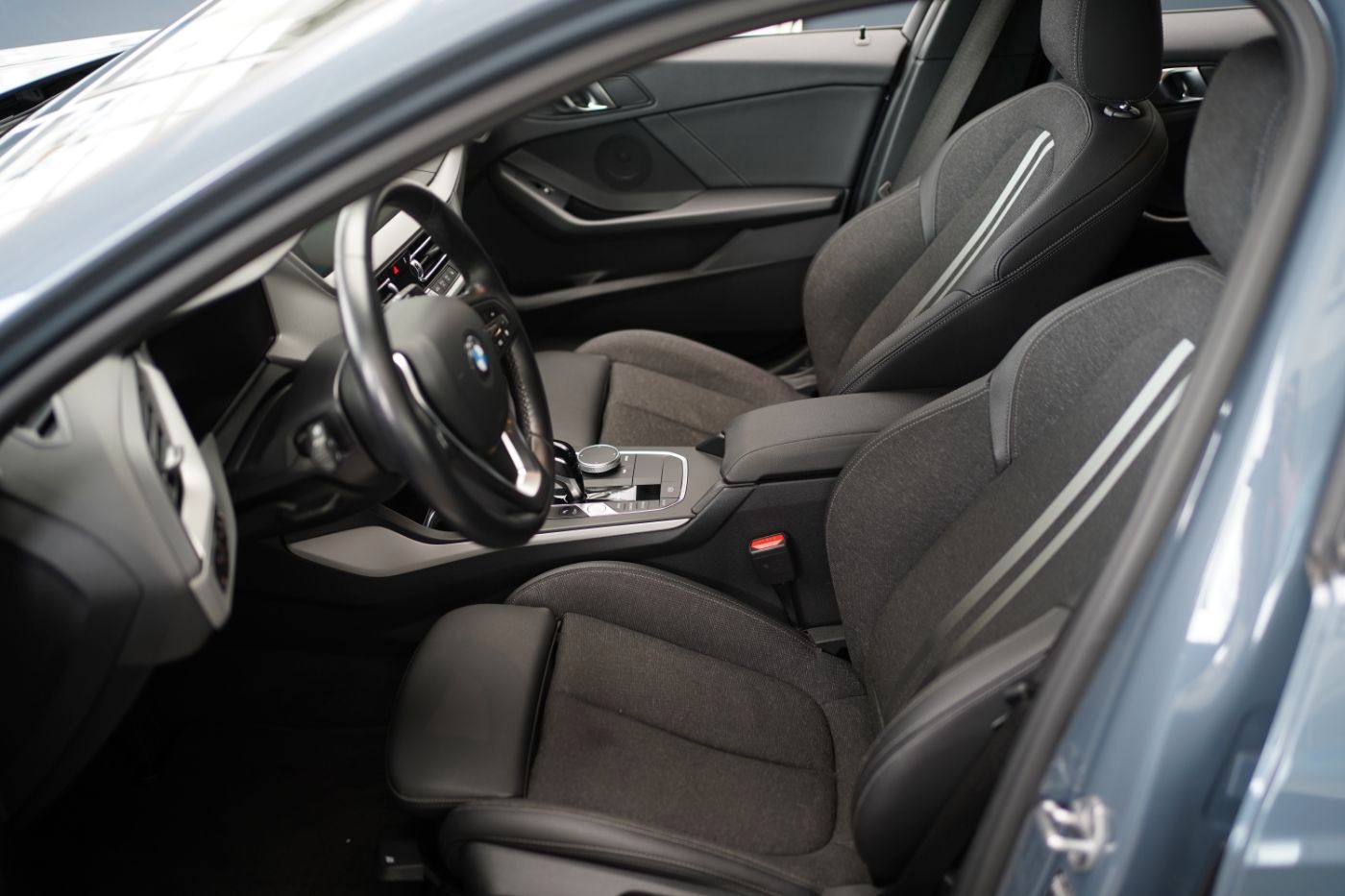 BMW 118iA Advantage +LiveCockpitProf+Multi-Sport-Len foto 14