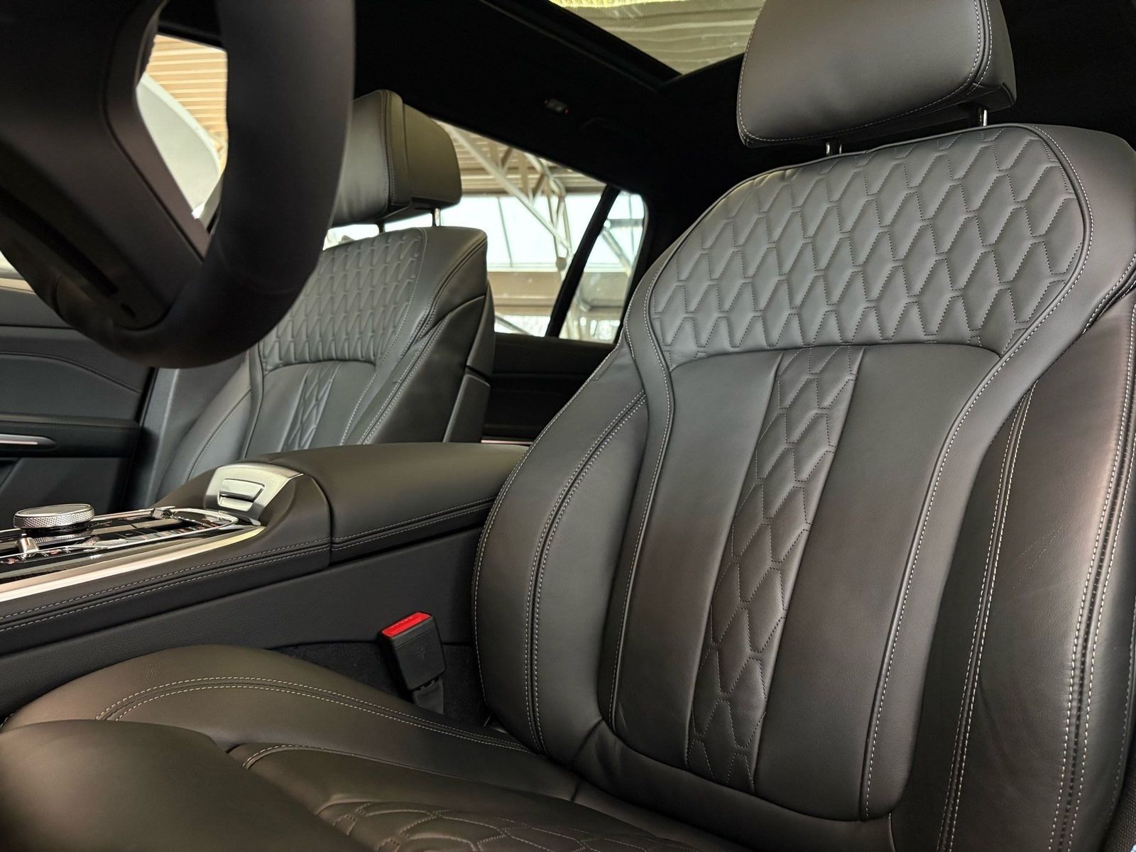 BMW X7 xDrive40d MSport Pro DA/PA Prof SkyLounge 22" foto 7