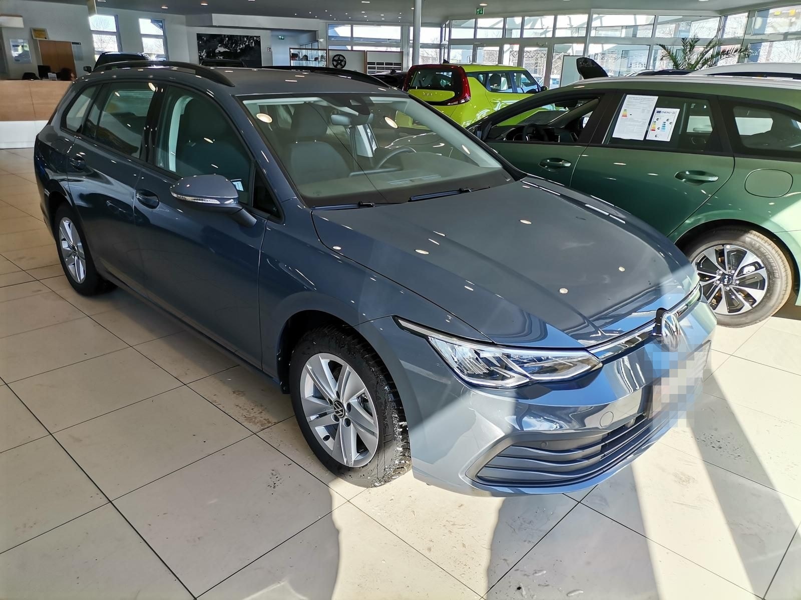 Volkswagen Golf Variant 1.0 eTSI DSG Life ACC|Navi|Winter foto 4