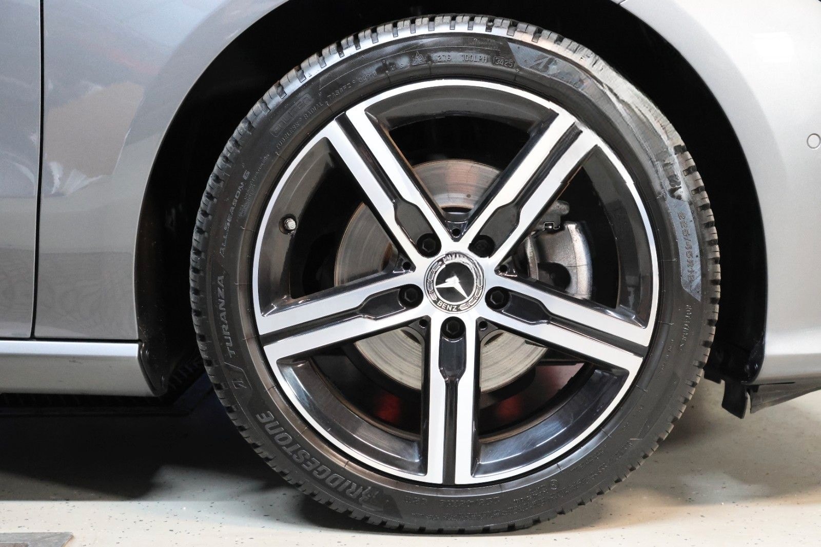 Mercedes-Benz CLA 200 d SHOOTING BRAKE *MB100*PANO*LED*LEDER* foto 9