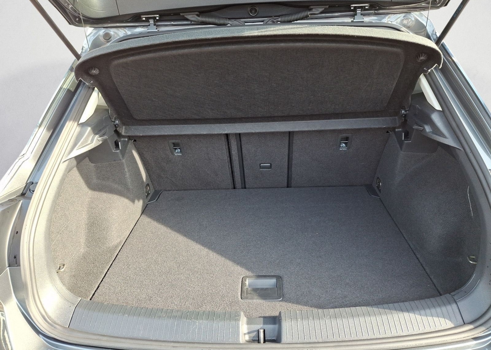 Volkswagen T-Roc 2.0 TDI SCR 4MOTION DSG IQ.DRIVE foto 13