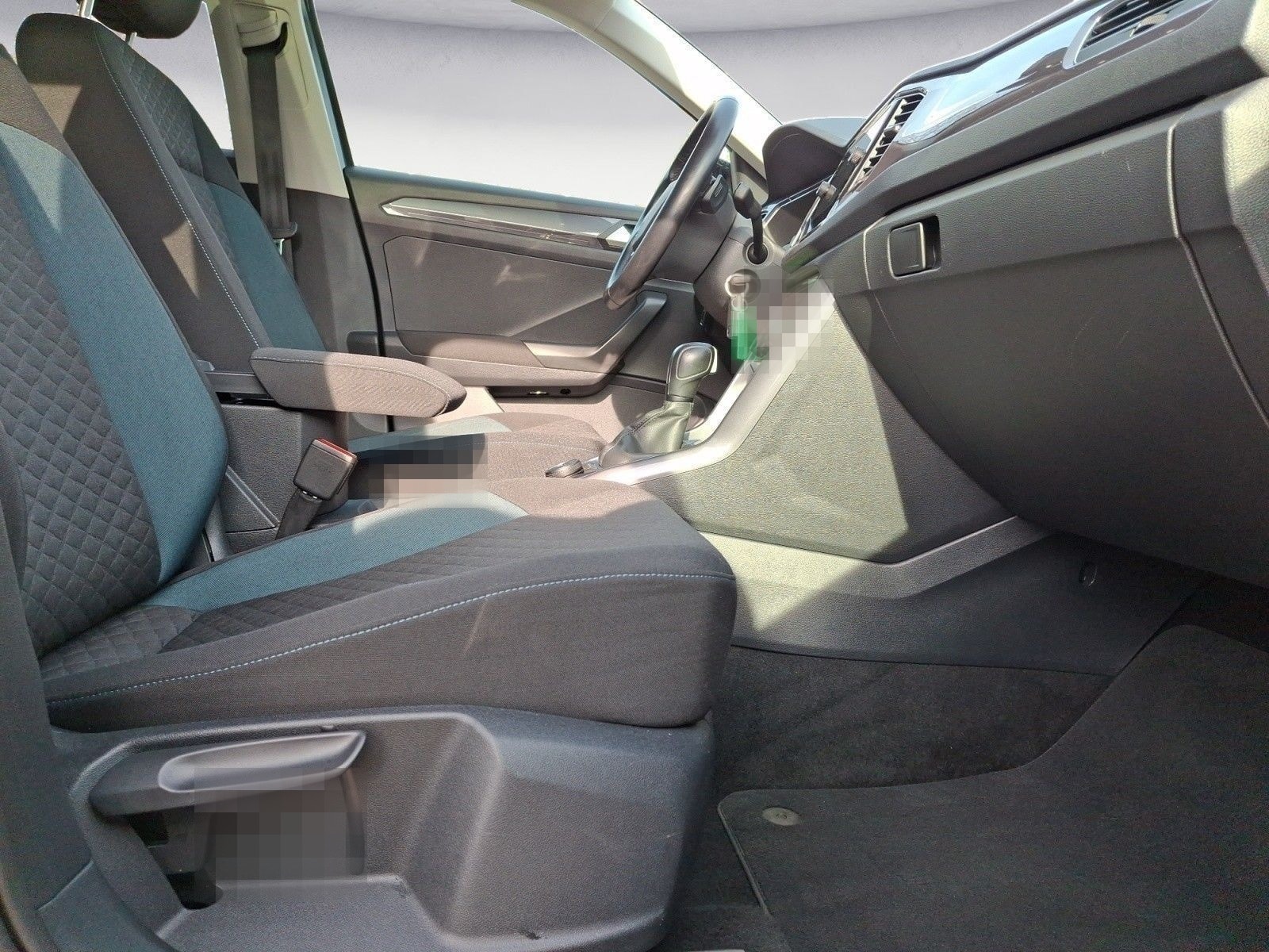 Volkswagen T-Roc 2.0 TDI SCR 4MOTION DSG IQ.DRIVE foto 9