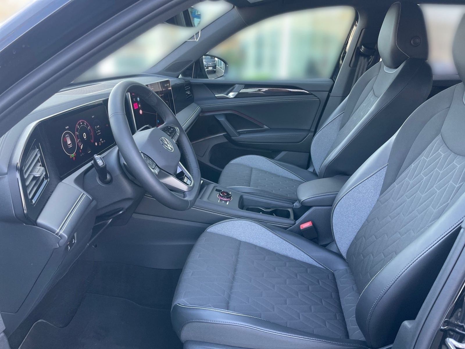 Volkswagen Tiguan 1.5 eTSI Goal MATRIX AZV ACC KAMERA ALARM foto 11