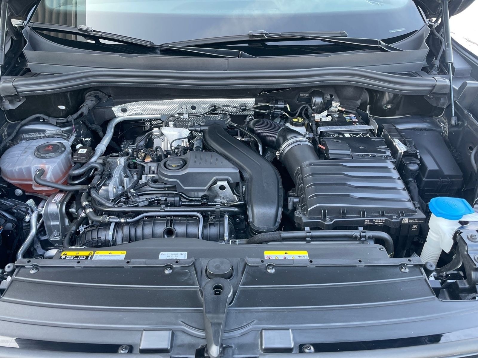 Volkswagen Tiguan 1.5 eTSI Goal MATRIX AZV ACC KAMERA ALARM foto 8