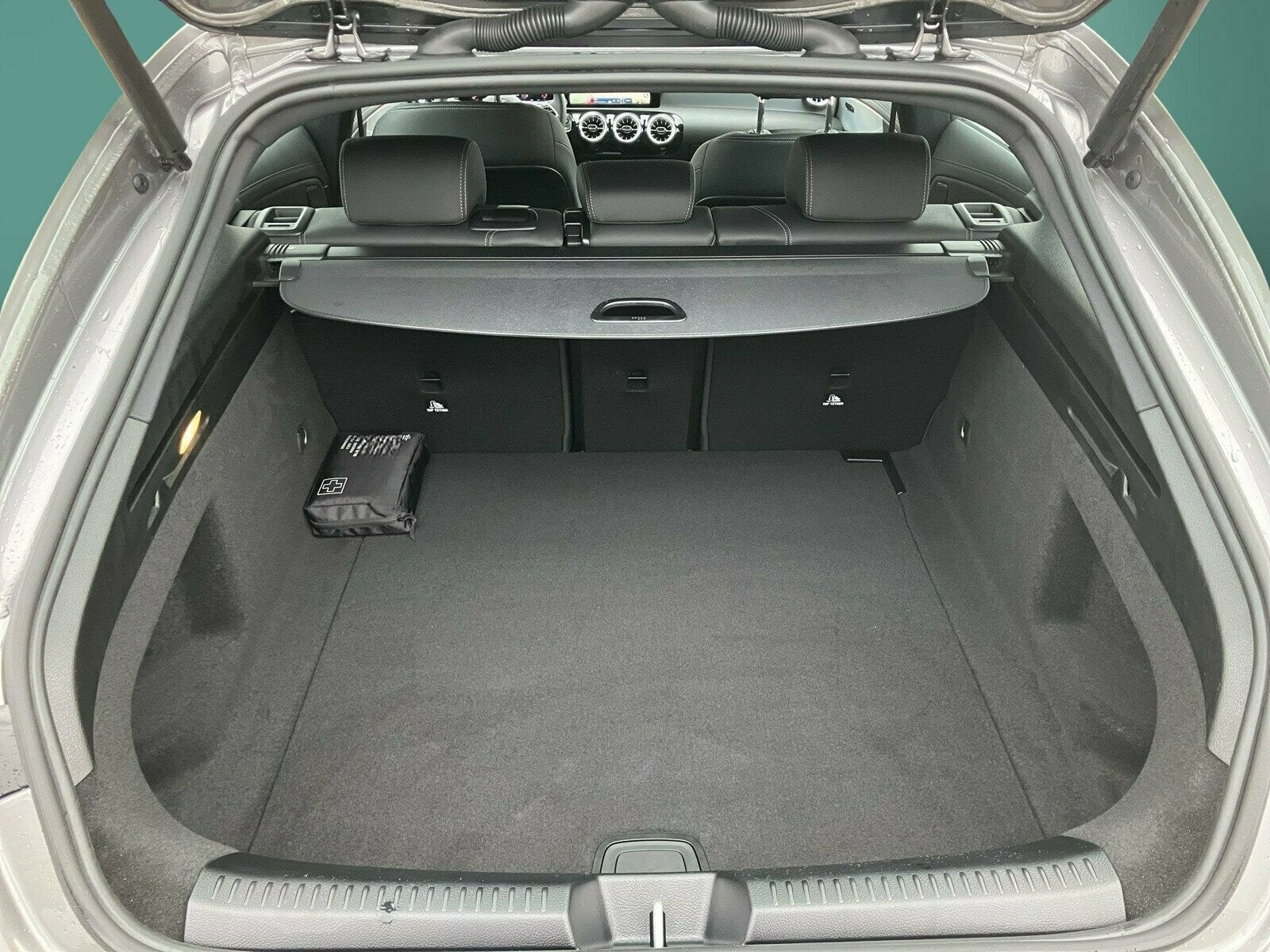 Mercedes-Benz CLA 200 Shooting Brake Progressive/DistronicNavi foto 9