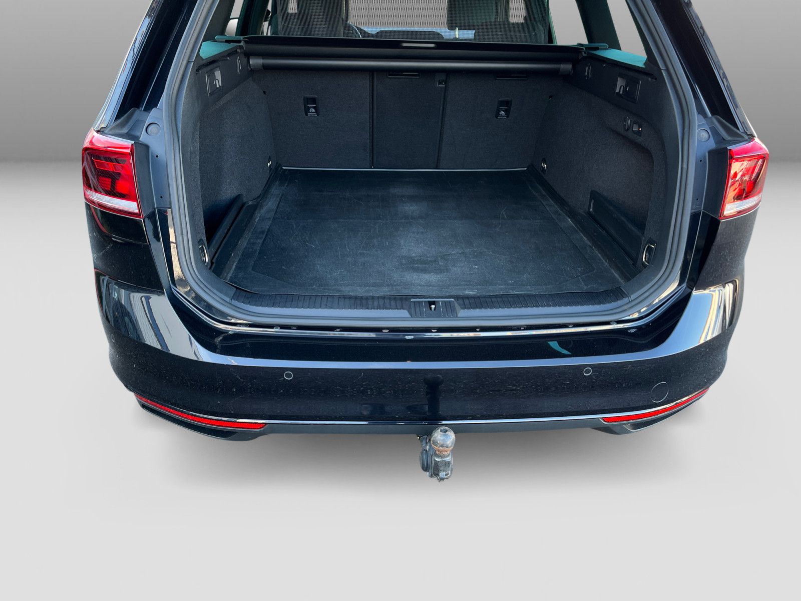 Volkswagen Passat Variant 2.0 TDI DSG Business Navi AHK LED foto 12