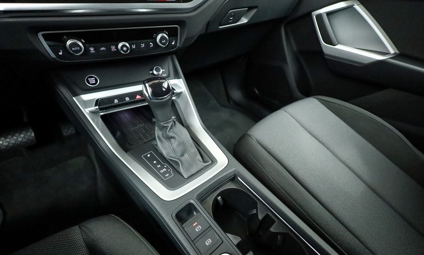 Audi Q3 35 TDI advanced*NAVI-PLUS*LED*KAMERA*AHK*SHZ* foto 12