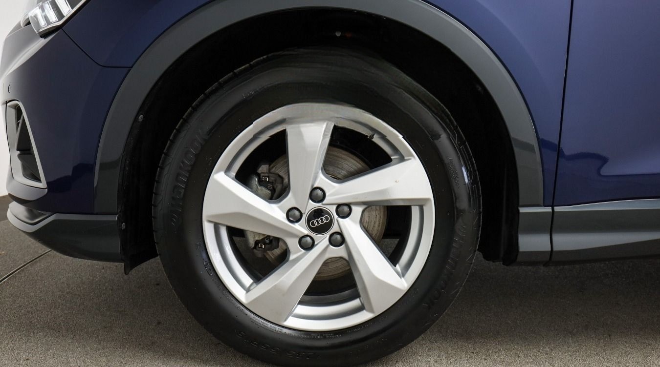 Audi Q3 35 TDI advanced*NAVI-PLUS*LED*KAMERA*AHK*SHZ* foto 7