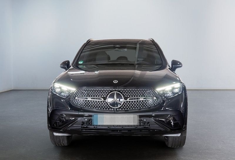 Mercedes-Benz GLC 300 de 4MATIC mit EQ Hybrid Technologie AMG foto 2