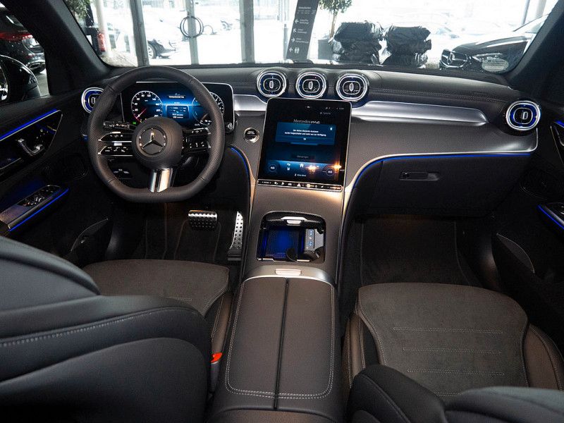 Mercedes-Benz GLC 300 de 4MATIC mit EQ Hybrid Technologie AMG foto 8