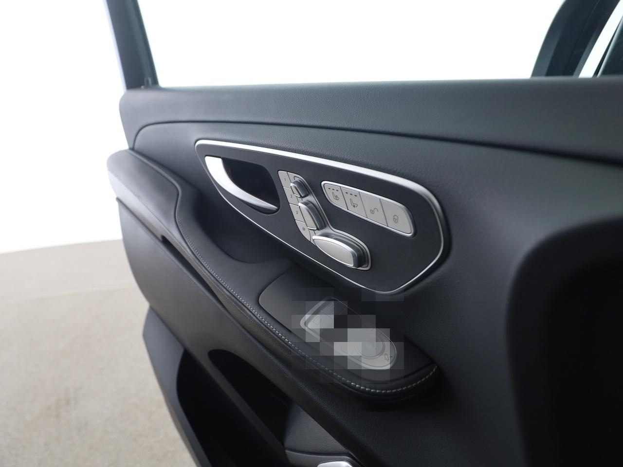 Mercedes-Benz V 300 d Lang 4M Exclusive AMG Pano AHK Distr. foto 13