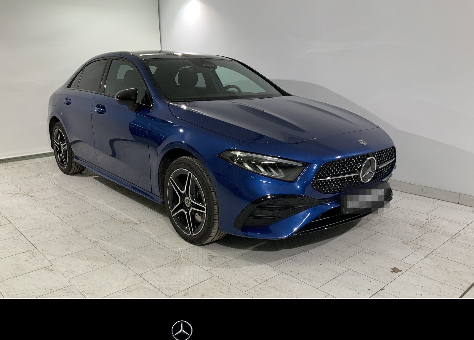 Mercedes-Benz A 250 e Limo AMG-L+AHK+Pano+TotW+LED+NightP+DAB foto 1