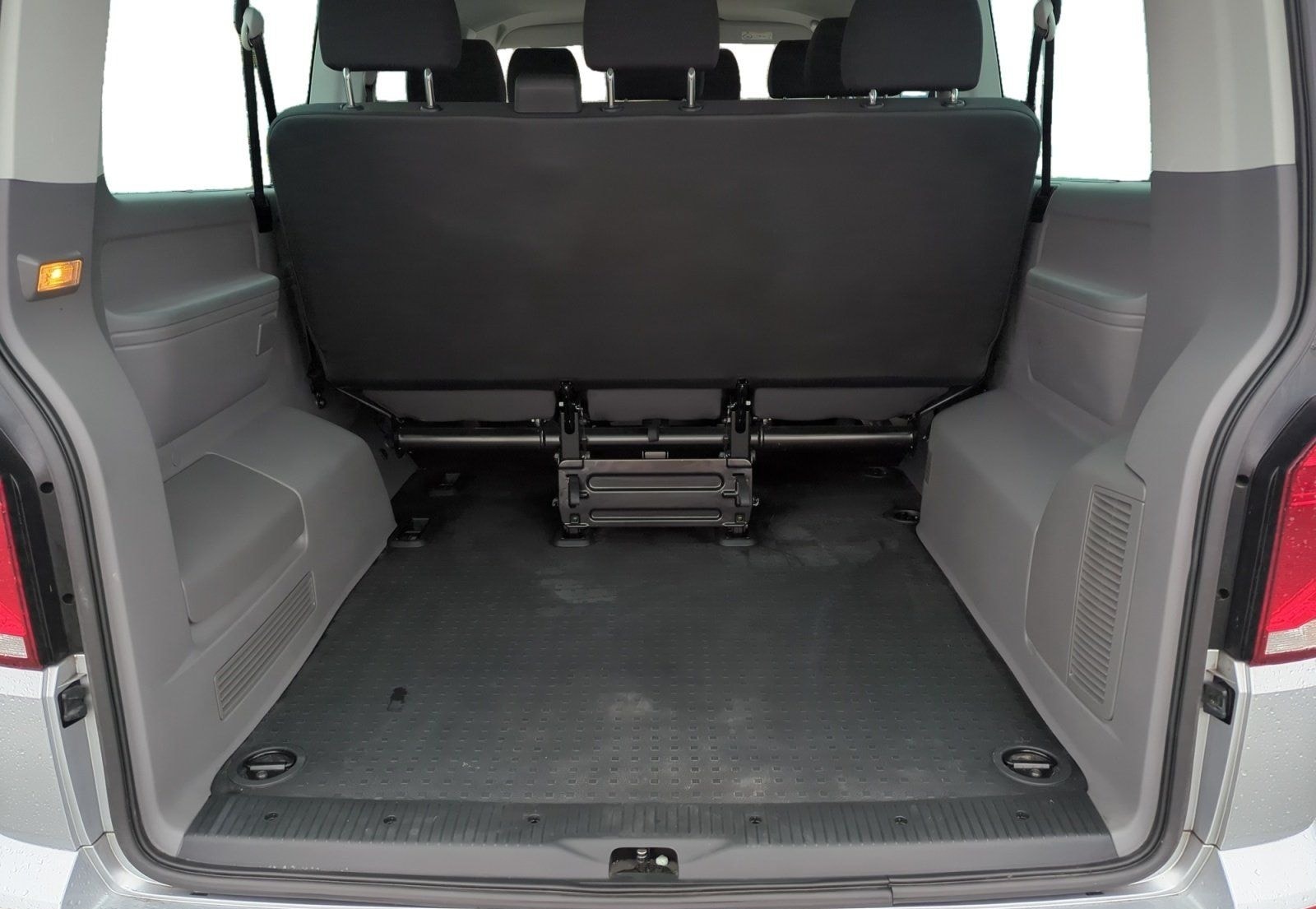 Volkswagen T6.1 Caravelle Trendline LR 2.0 TDI RFK foto 6