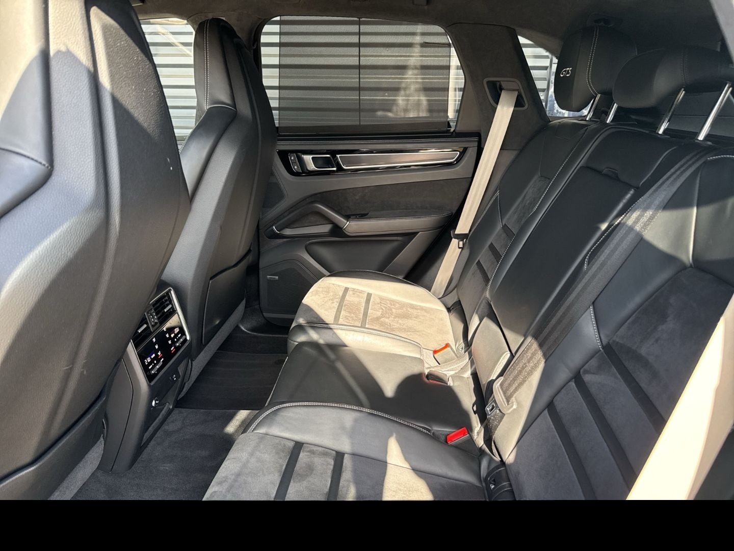 Porsche Cayenne GTS InnoDrive LED-Matrix Soft-Close BOSE foto 17