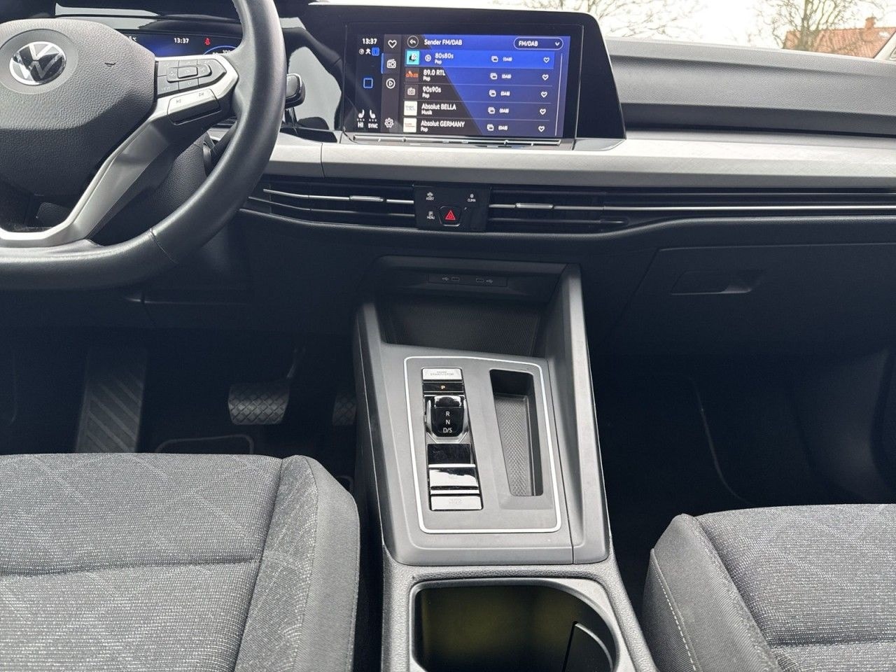 Volkswagen Golf VIII Variant 2.0 TDI Life Automatik Navi+AH foto 12