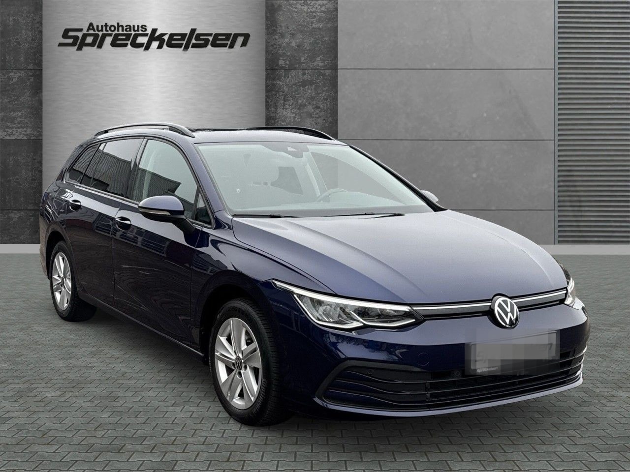 Volkswagen Golf VIII Variant 2.0 TDI Life Automatik Navi+AH foto 6