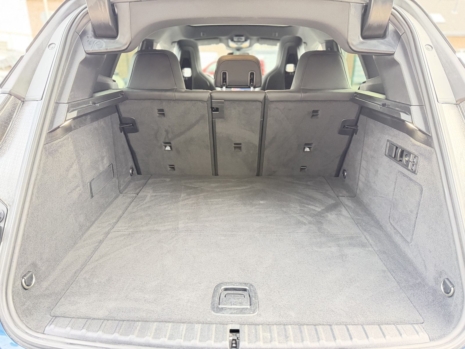 BMW iX 40 xDrive | Pano | Massage * UPE:98.968,-€*.. foto 16