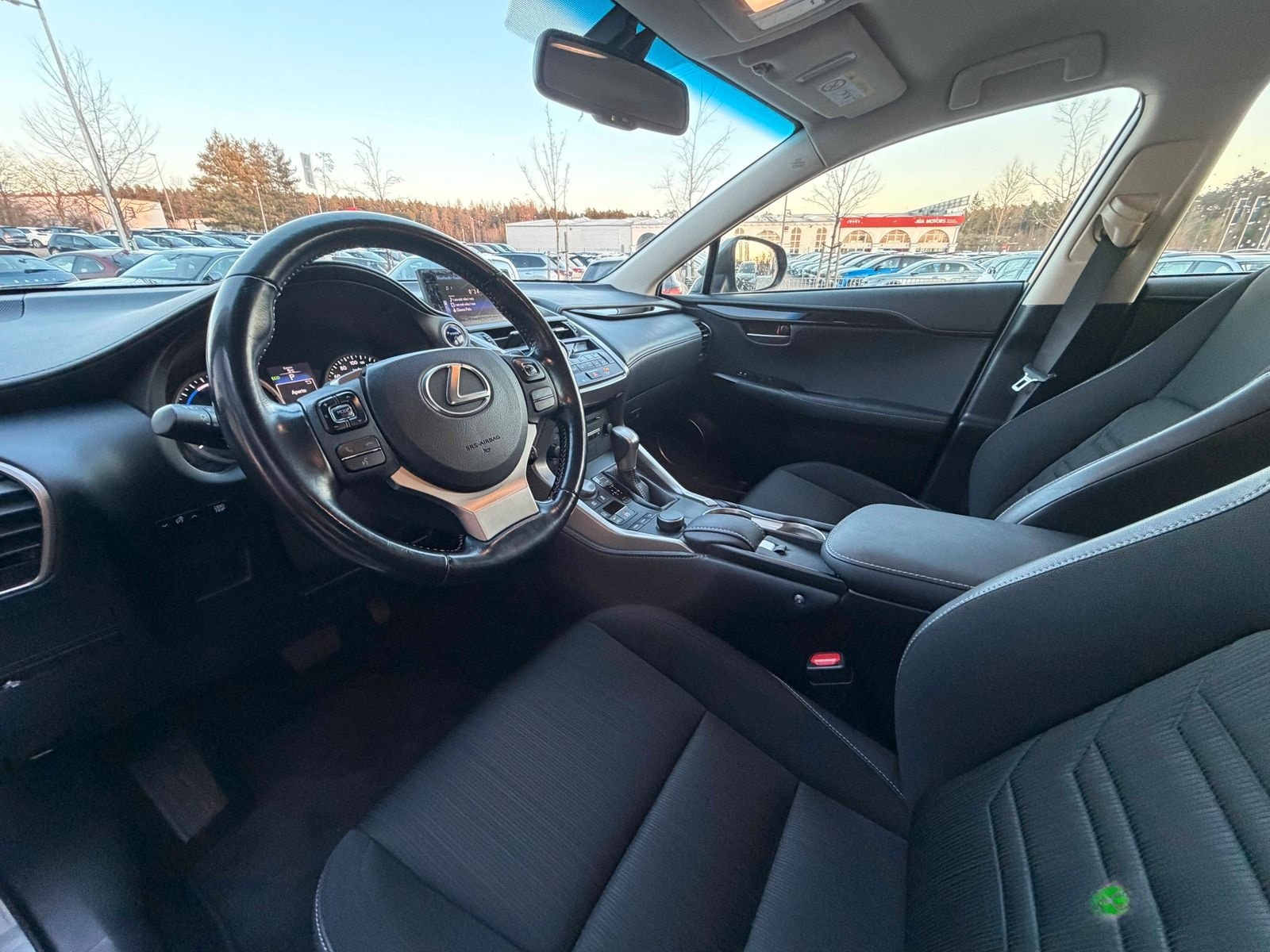 Lexus NX 200 t KAMERA/LED/SHZ foto 7