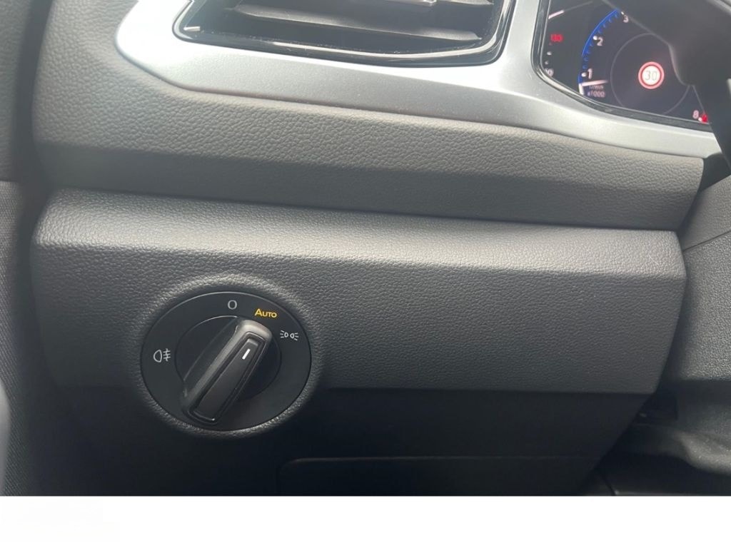 Volkswagen T-Roc 1.5 TSI Life DSG NAVI KAM ACC LED PDC LM foto 10