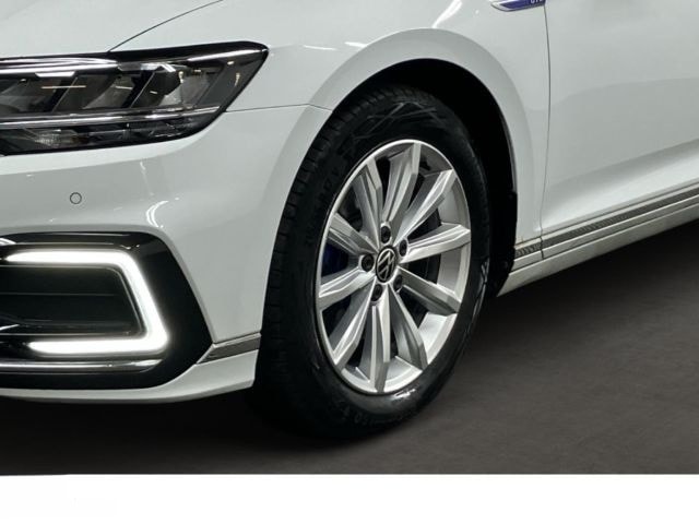Volkswagen Passat Variant GTE 1.4 TSI DSG LED NAV ACC HUD foto 9