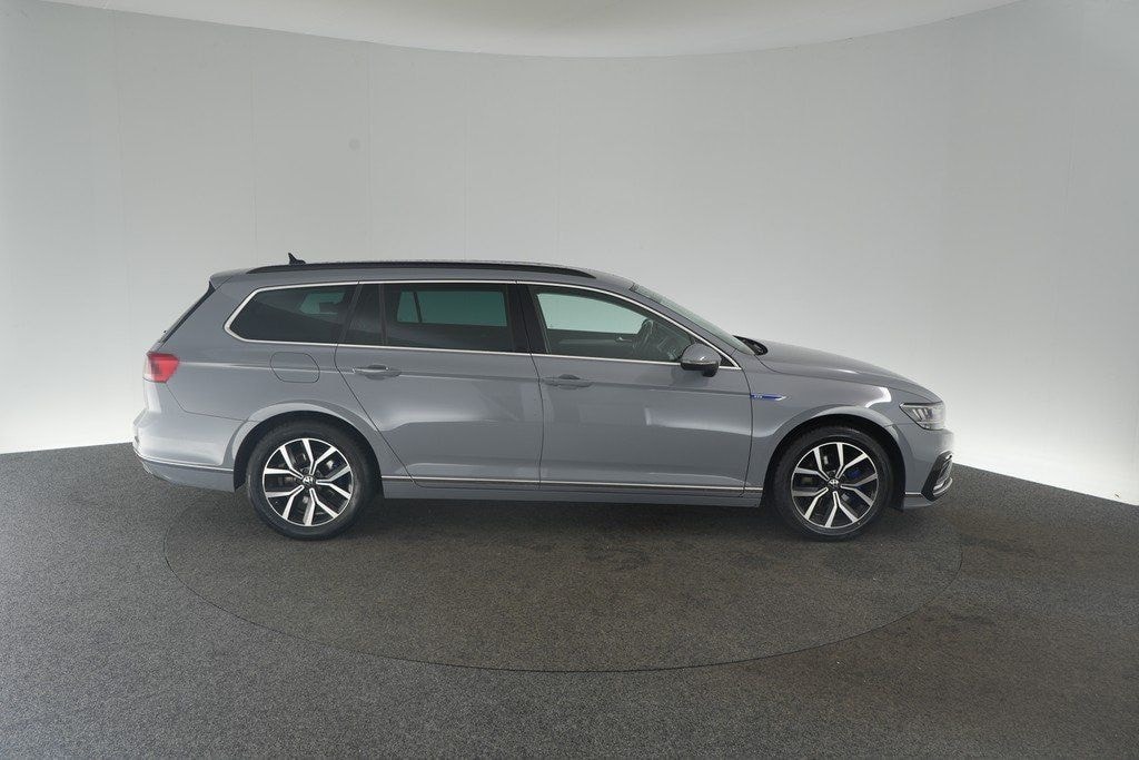 Volkswagen Passat Variant GTE DSG AHK Navi ACC foto 6