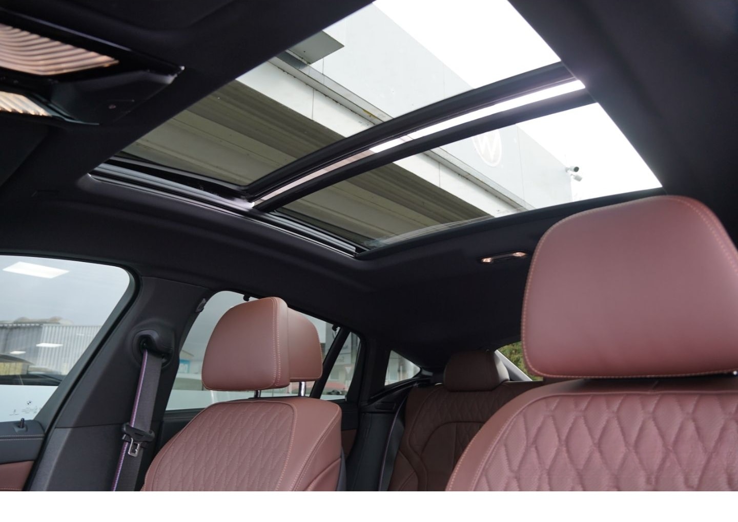 BMW X6 40 d M Sport Comfort+ Exkl H&K PANO Memo AHK  foto 12