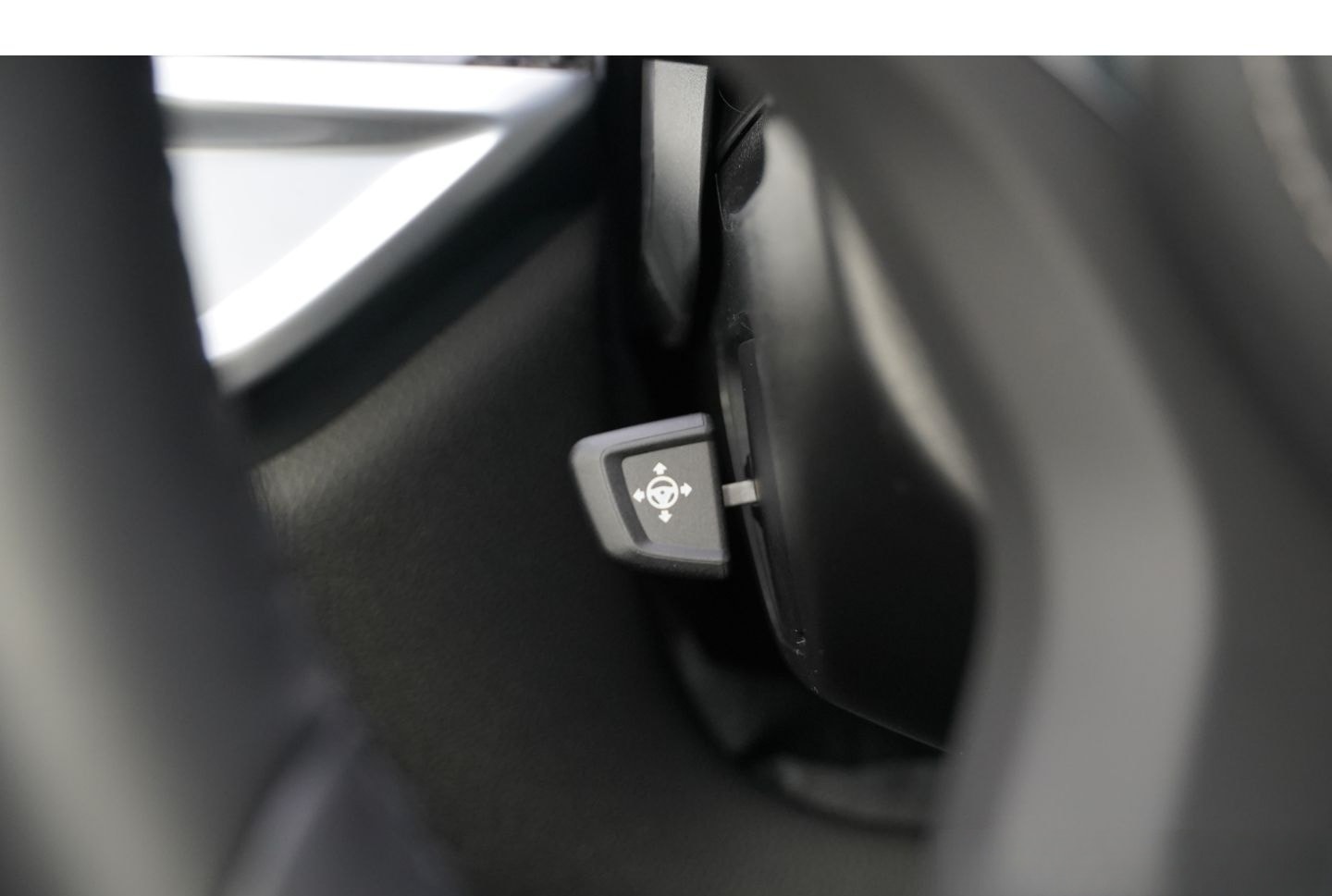 BMW X6 40 d M Sport Comfort+ Exkl H&K PANO Memo AHK  foto 15