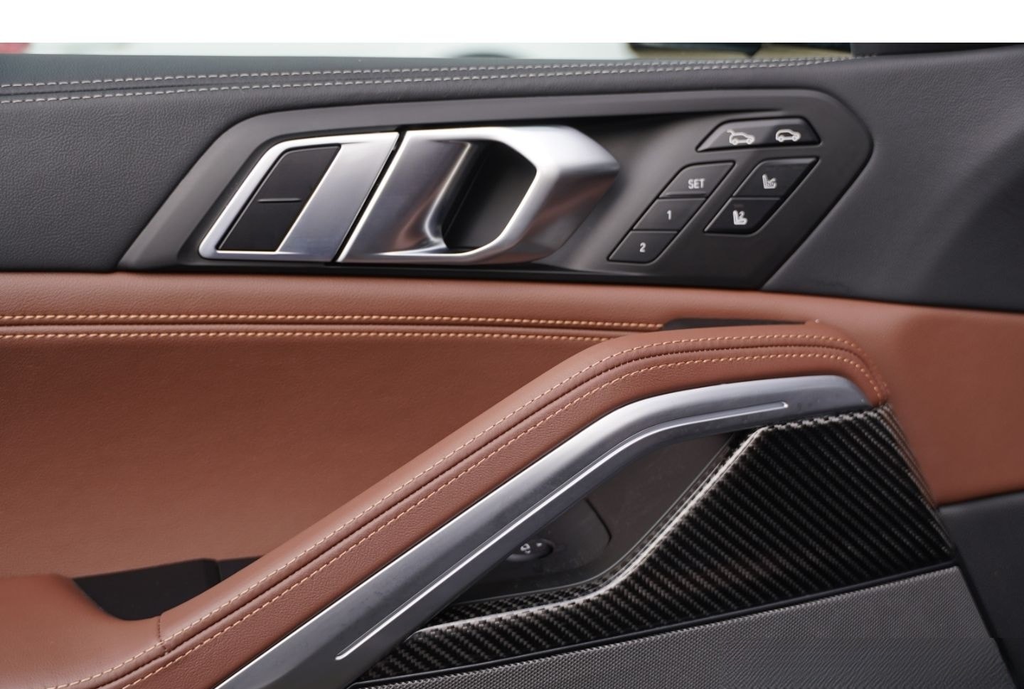 BMW X6 40 d M Sport Comfort+ Exkl H&K PANO Memo AHK  foto 8