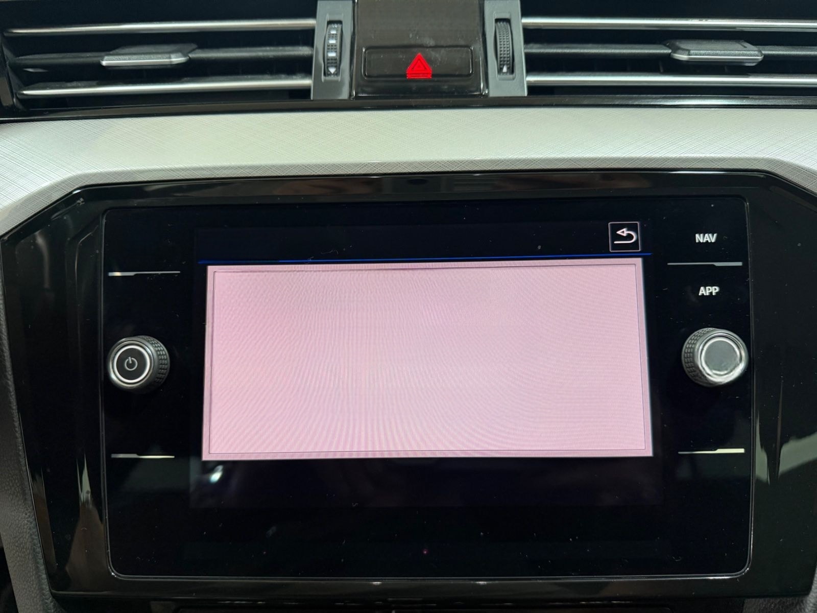 Volkswagen Passat Variant Business 2.0TDI DSG/AHK/CAM/ACC foto 24