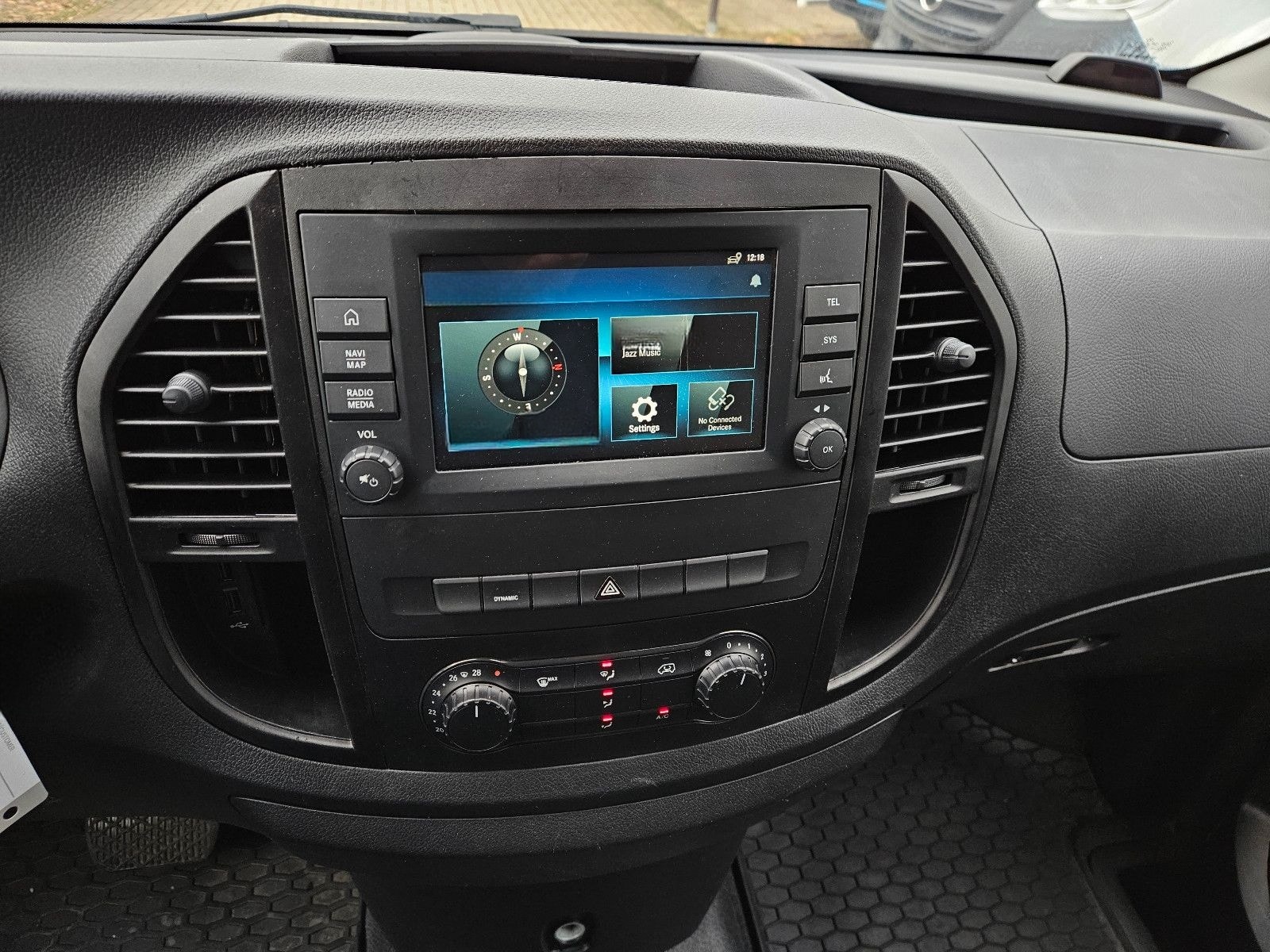 Mercedes-Benz Vito eVito 112 LANG|60 kWh|120 km/h|SH|TÜVneu foto 16