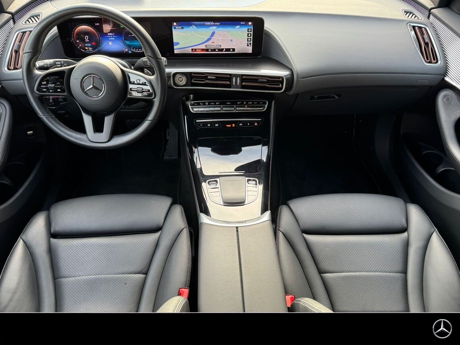 Mercedes-Benz EQC 400 4MATIC AHK Distronic HuD MLed Soundsyste foto 18