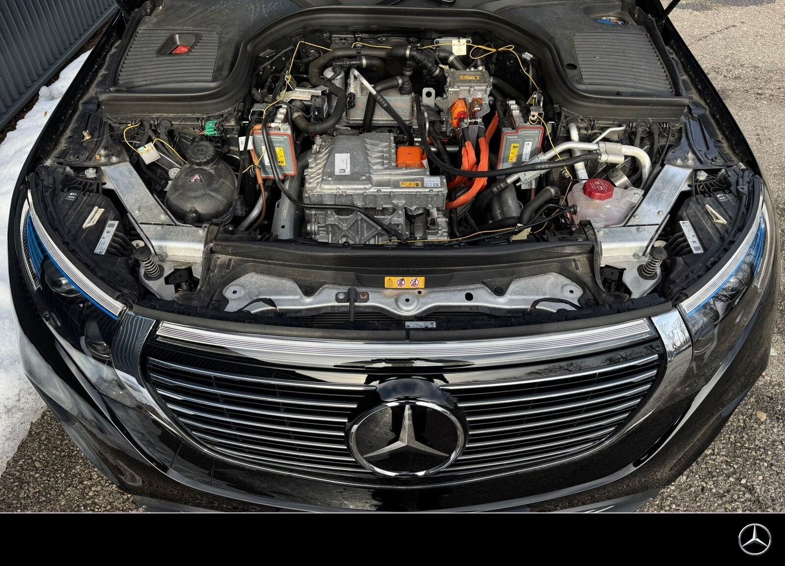 Mercedes-Benz EQC 400 4MATIC AHK Distronic HuD MLed Soundsyste foto 19