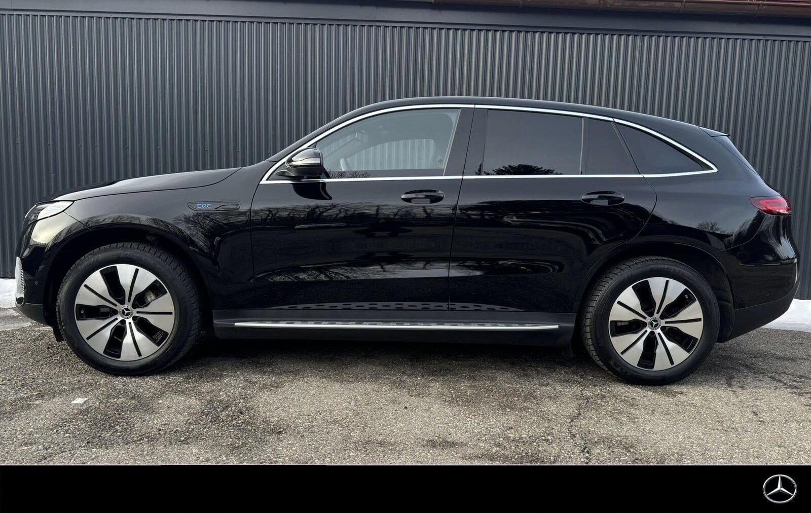 Mercedes-Benz EQC 400 4MATIC AHK Distronic HuD MLed Soundsyste foto 9