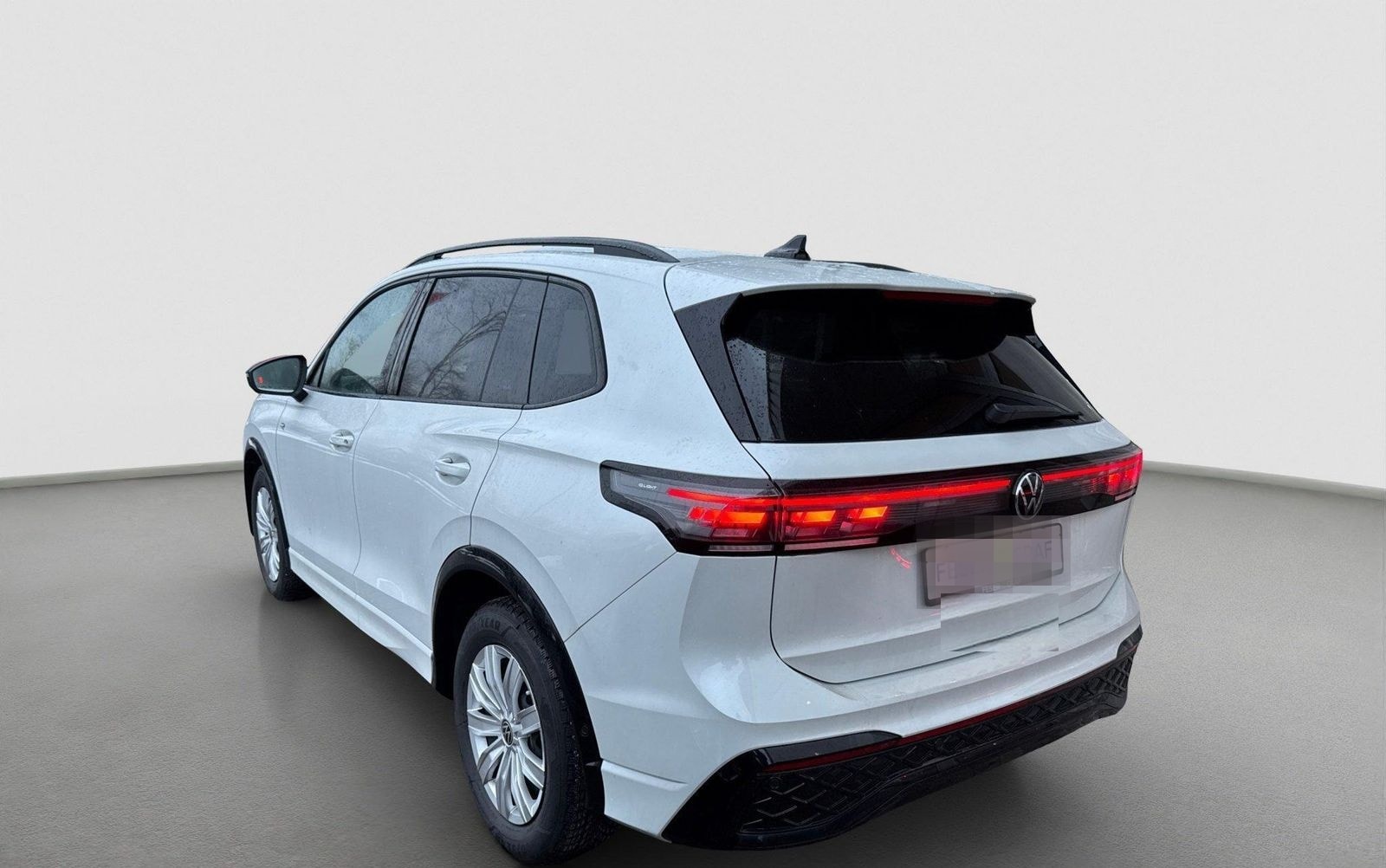 Volkswagen Tiguan TDi DSG R-Line BlackStyle ACC IQLight 20" foto 3