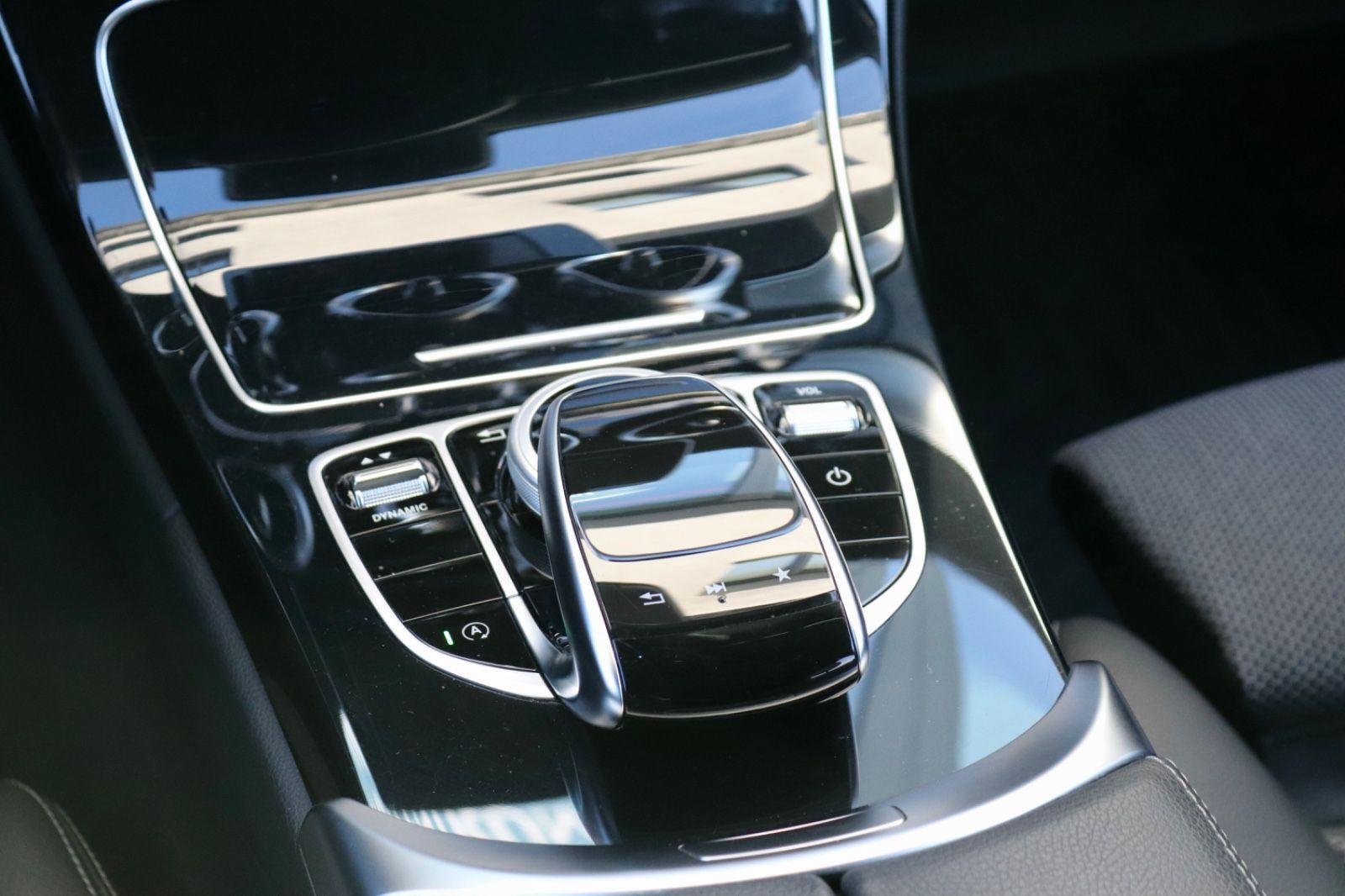 Mercedes-Benz C 200 T-Modell 4Matic Navi Kamera LED Klima foto 20