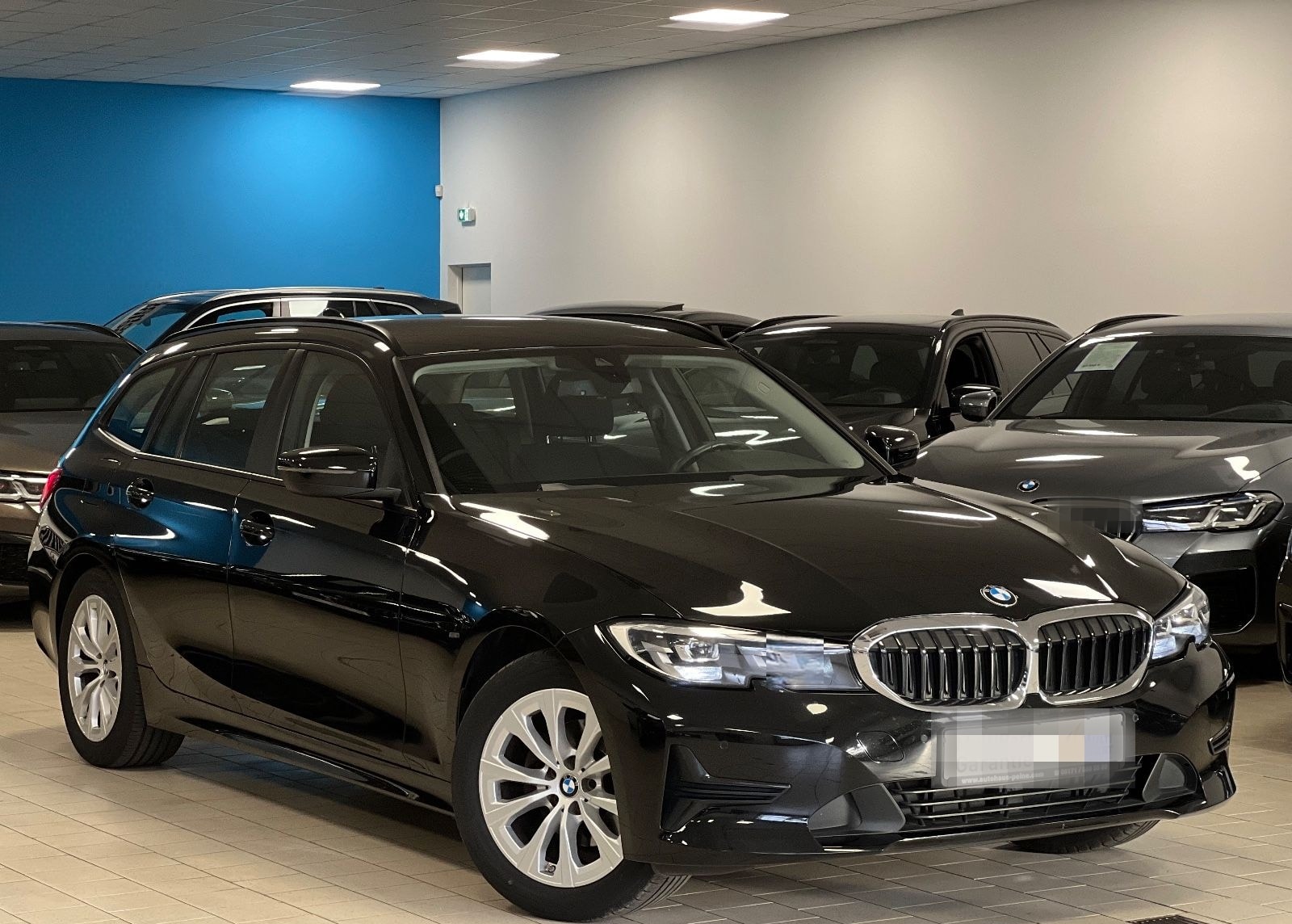 BMW 320d Advantage Aut/AHK/Sitzheizung/Tempomat