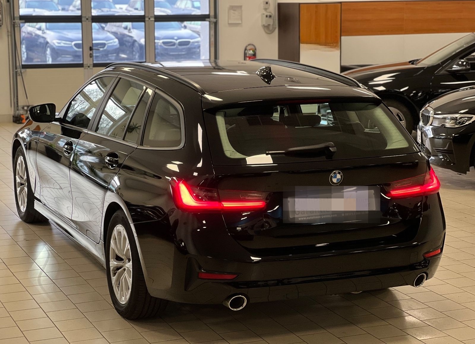 BMW 320d Advantage Aut/AHK/Sitzheizung/Tempomat foto 8