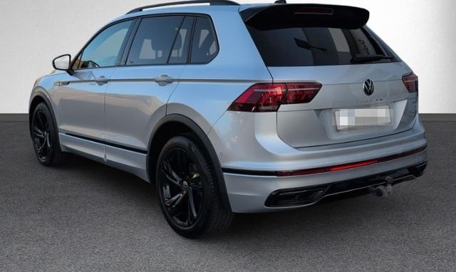 Volkswagen Tiguan 2.0 TDI R-LINE 4MOTION AHK+IQ.LIGHT+eHECK foto 4