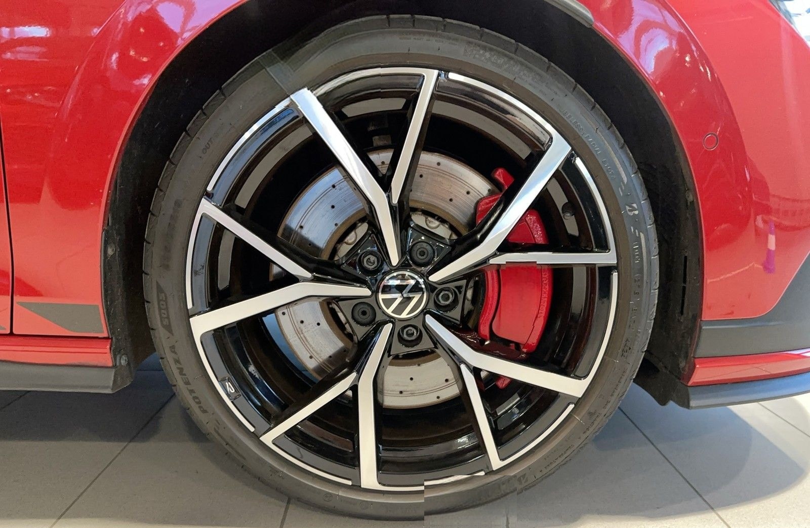 Volkswagen Golf GTI Clubsport Matrix Leder Pano H&K LM19 foto 7