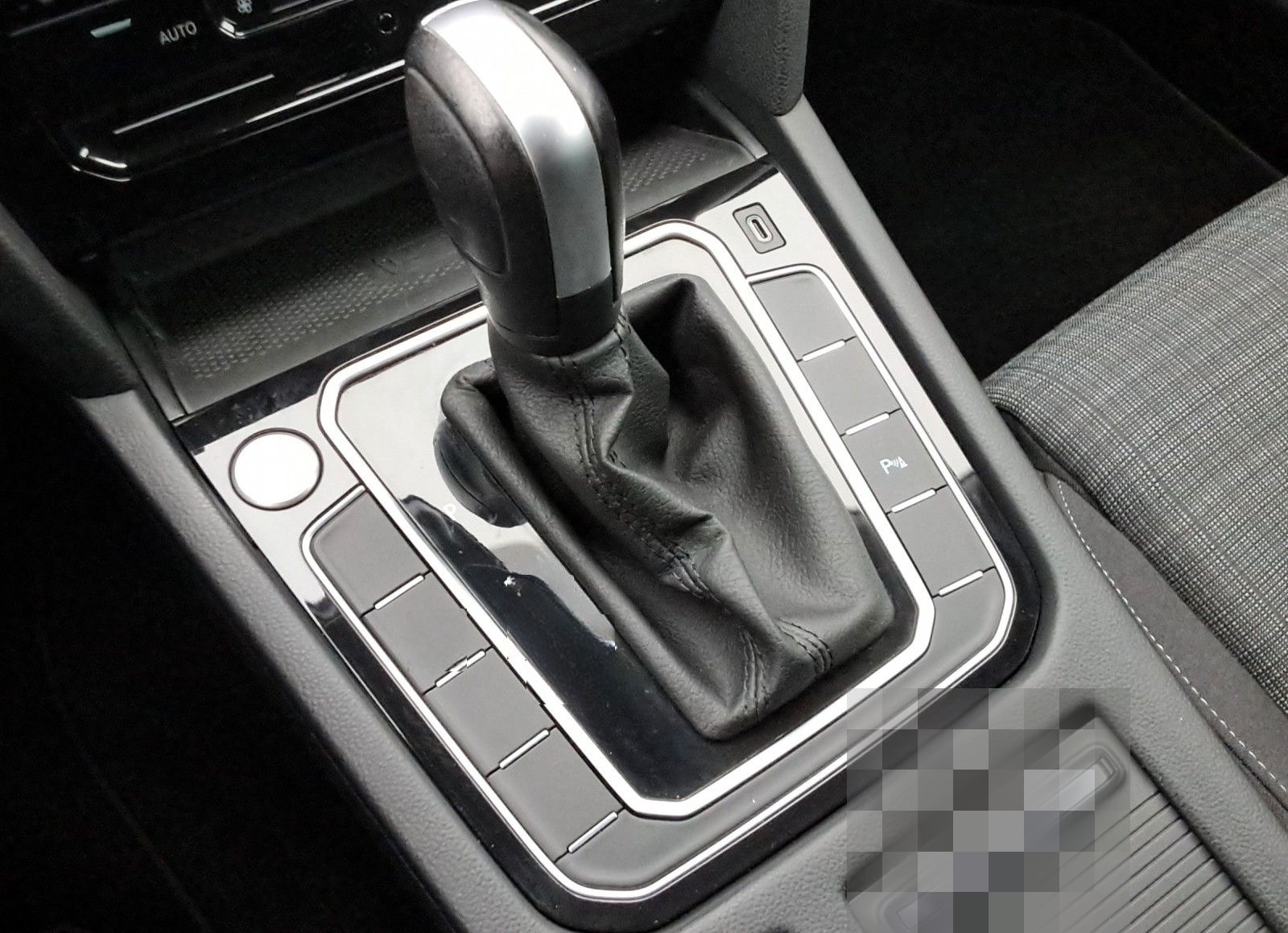 Volkswagen Passat Variant 2.0 TDI DSG,ACC,Navi,LED,Kamera foto 11