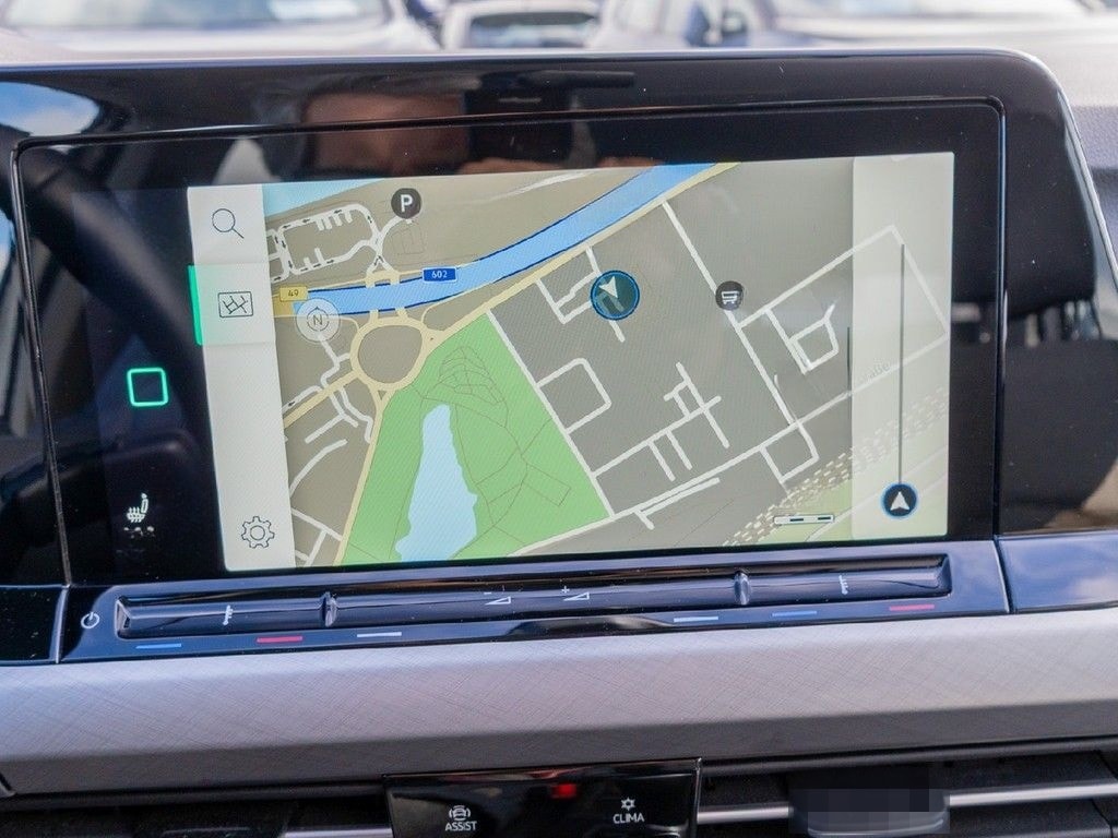 Volkswagen Golf VIII 1.5 TSI Life Business Premium, ZGV foto 19