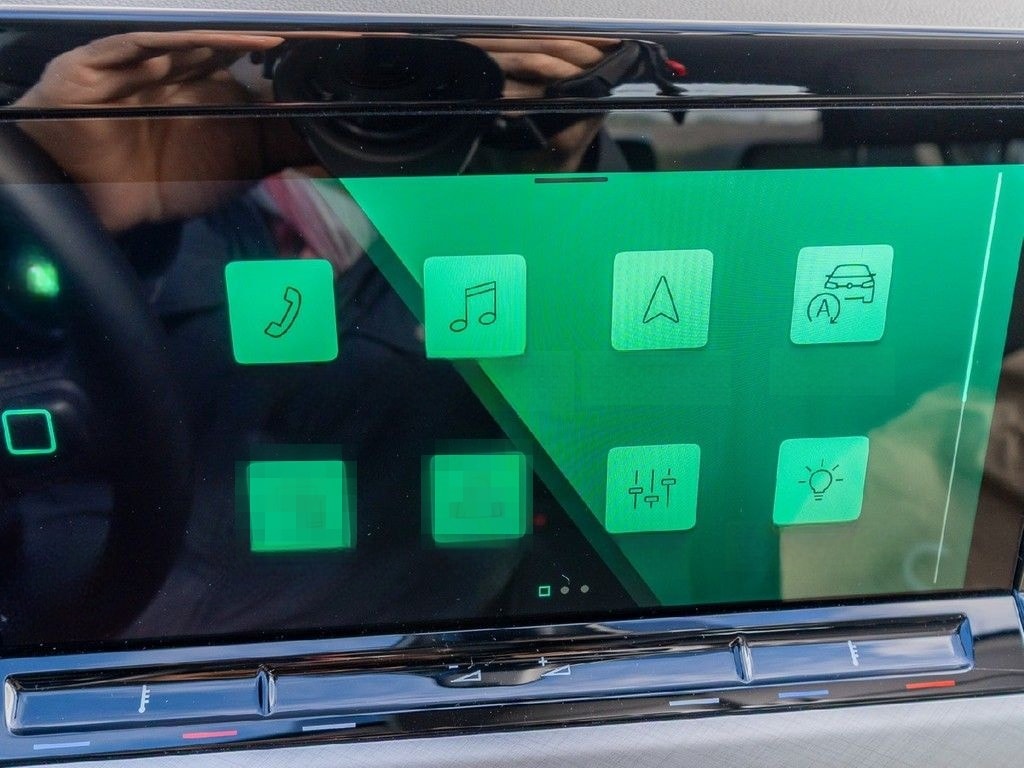 Volkswagen Golf VIII 1.5 TSI Life Business Premium, ZGV foto 20