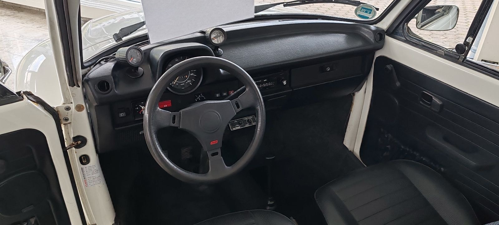 Volkswagen Käfer Karmann Cabrio foto 9