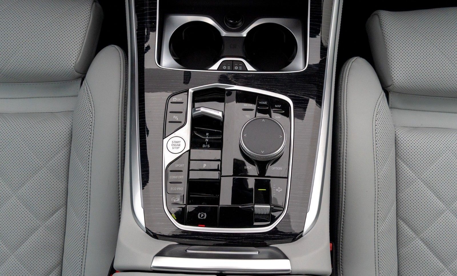 BMW X5 40d M SPORT.LUFTF.PANO.DR.ASS.H/K.360.AHK.22" foto 19