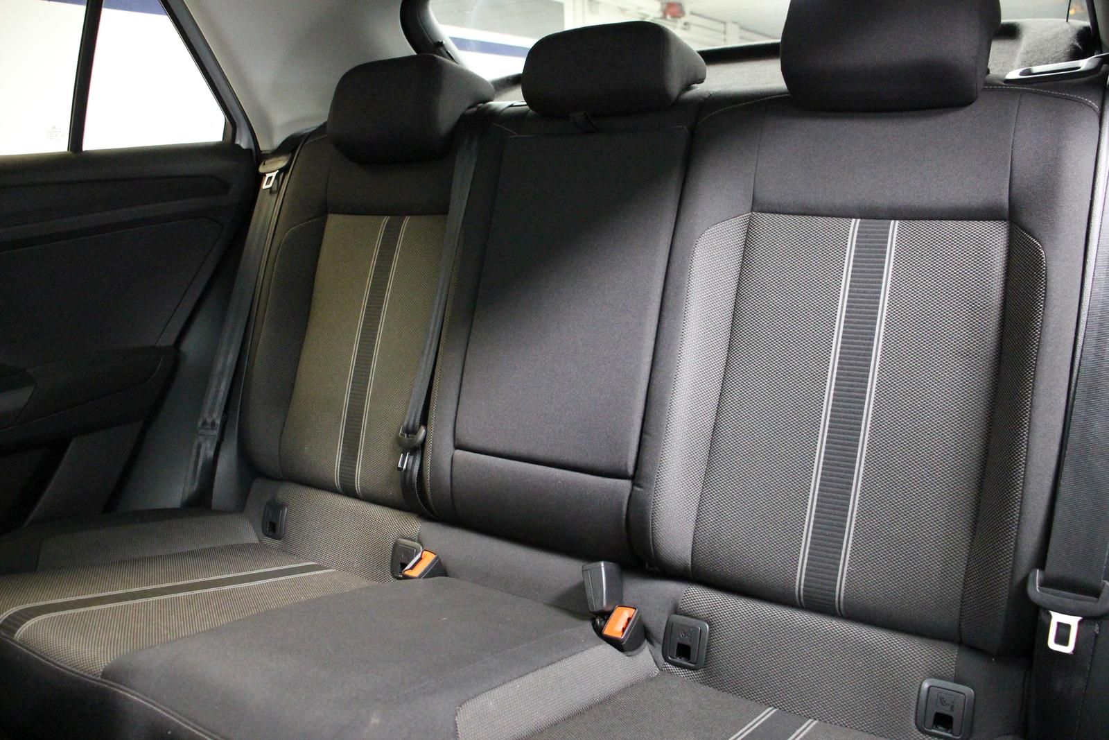 Volkswagen T-Roc 2.0 TDI DSG 4Motion AHK PANO LED ACC NAVI foto 13