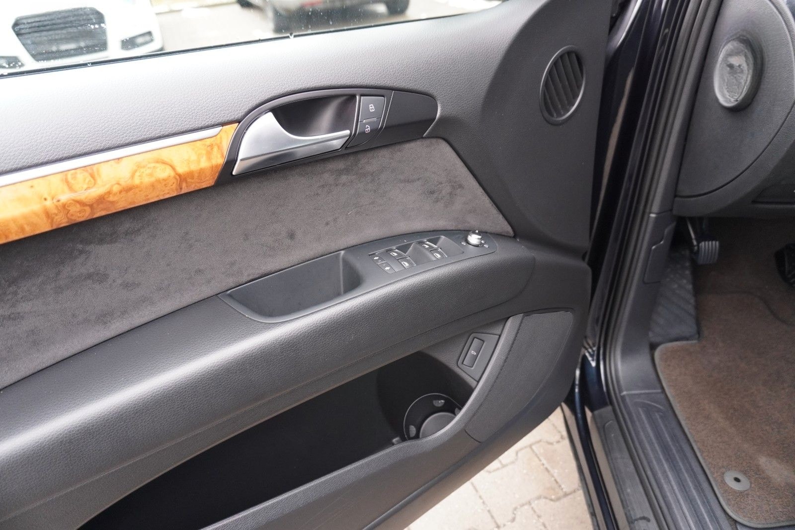 Audi Q7 3.0 TDI quattro*Leder*2.Hand*7-Sitzer* foto 8