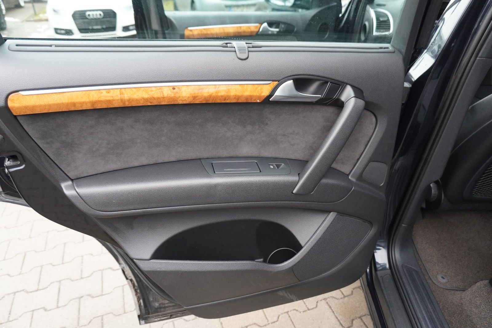 Audi Q7 3.0 TDI quattro*Leder*2.Hand*7-Sitzer* foto 10